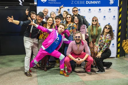 Absolwenckie potupaje na UMK [fot. Szymon Zdziebło]